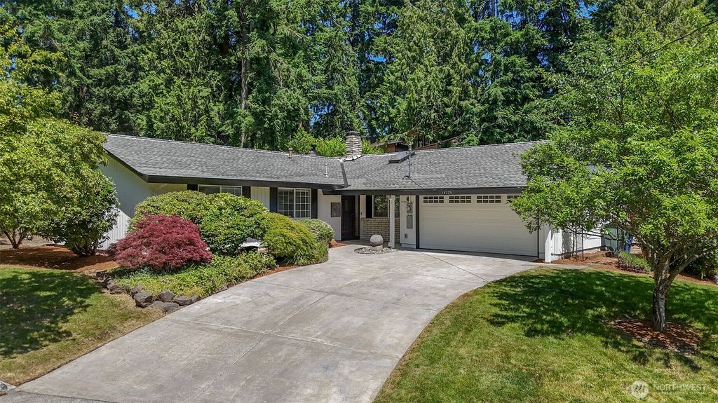 Photo of 16220 SE 31st Street, Bellevue, WA 98008 (MLS # 2390553)
