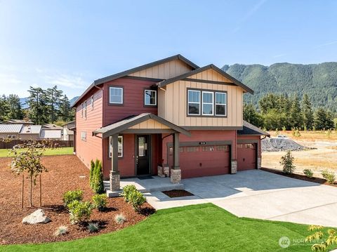 Photo of 1124 Clearwater Way SE #53, North Bend, WA 98045 (MLS # 2473106)