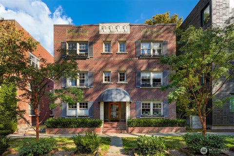 Photo of 214 16th Avenue E #102, Seattle, WA 98112 (MLS # 2586413)