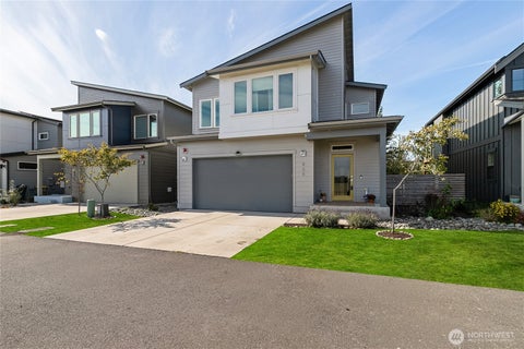 Photo of 825 Northview Street, Bellingham, WA 98226 (MLS # 2584590)
