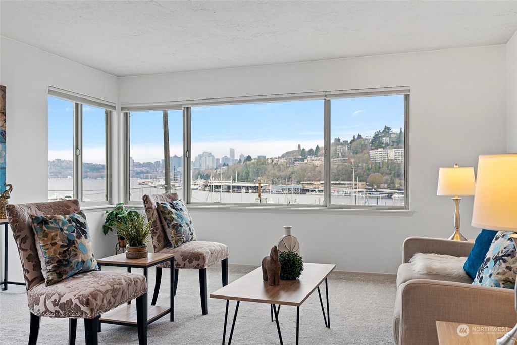 Photo of 3401 Albion Place N #7, Seattle, WA 98103 (MLS # 2203432)