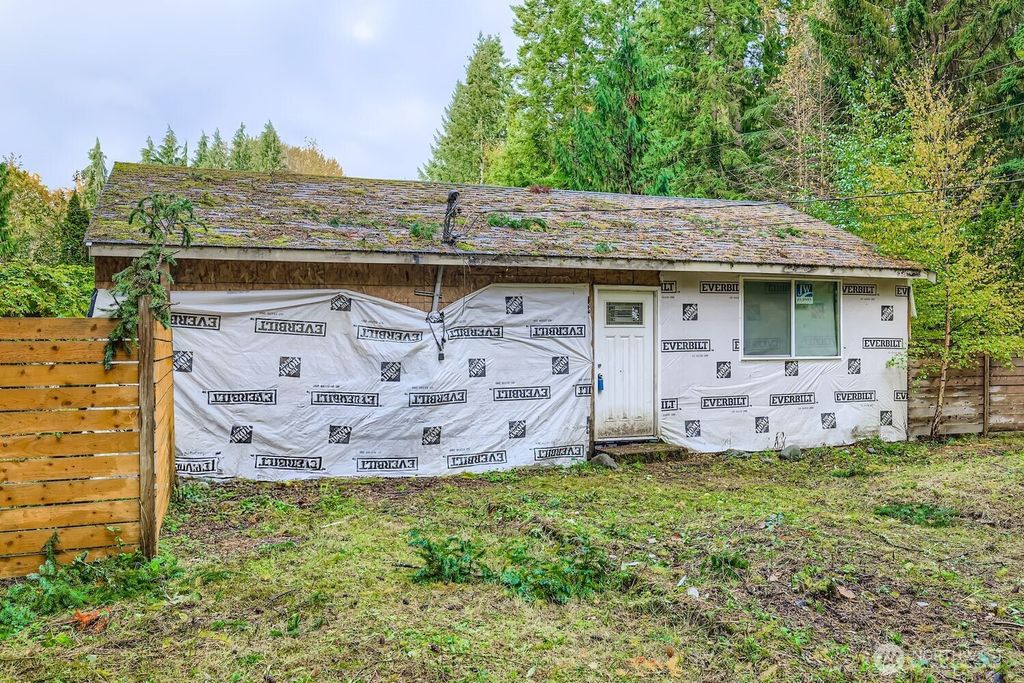 Photo of 16955 185th Avenue NE, Woodinville, WA 98072 (MLS # 2453583)