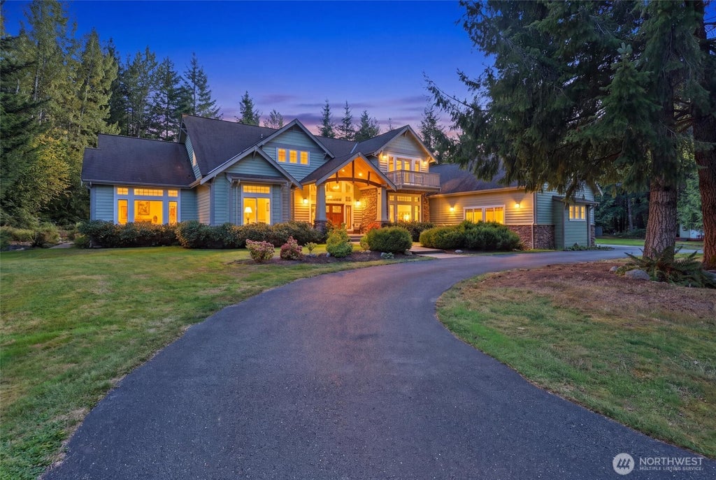 Photo of 18606 78th Street NE, Granite Falls, WA 98252 (MLS # 2585698)