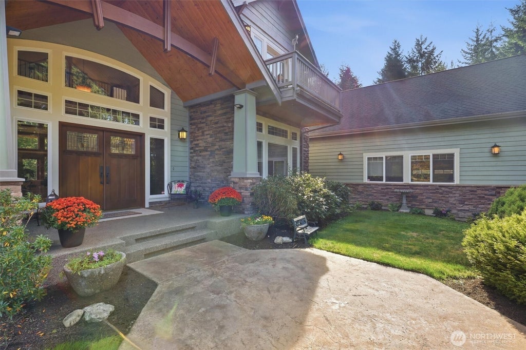 Photo of 18606 78th Street NE, Granite Falls, WA 98252 (MLS # 2585698)