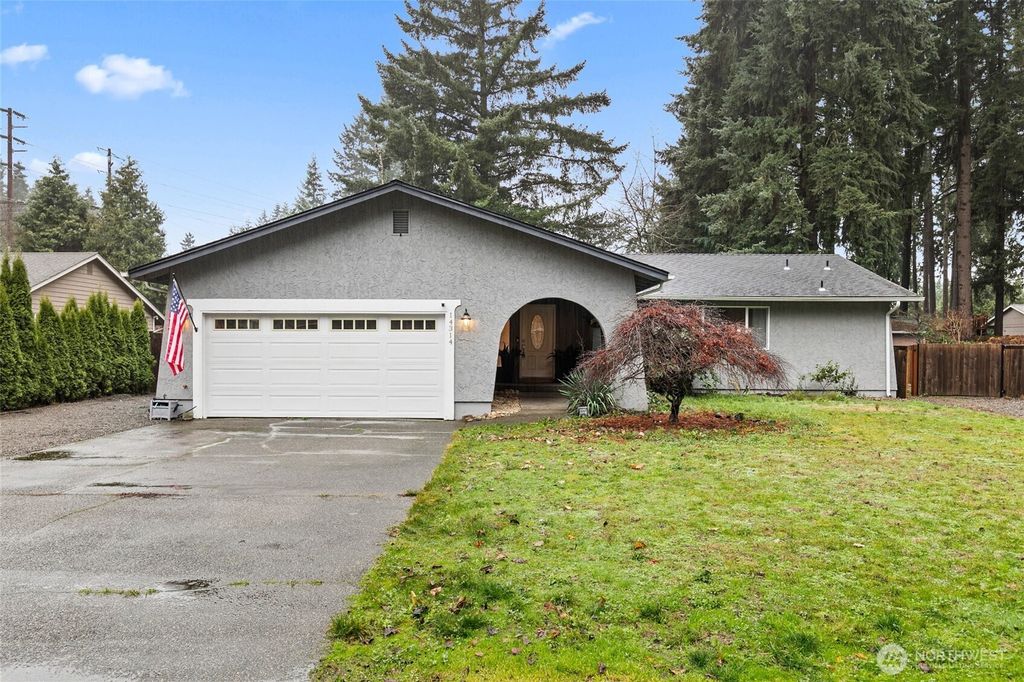 Photo of 14314 110th Avenue Ct E, Puyallup, WA 98374 (MLS # 2461485)