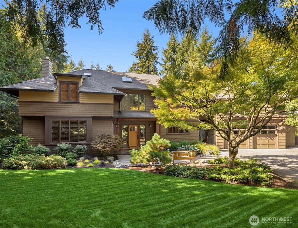 Photo of 13223 NE Cambridge Crest Way, Bainbridge Island, WA 98110 (MLS # 2521870)