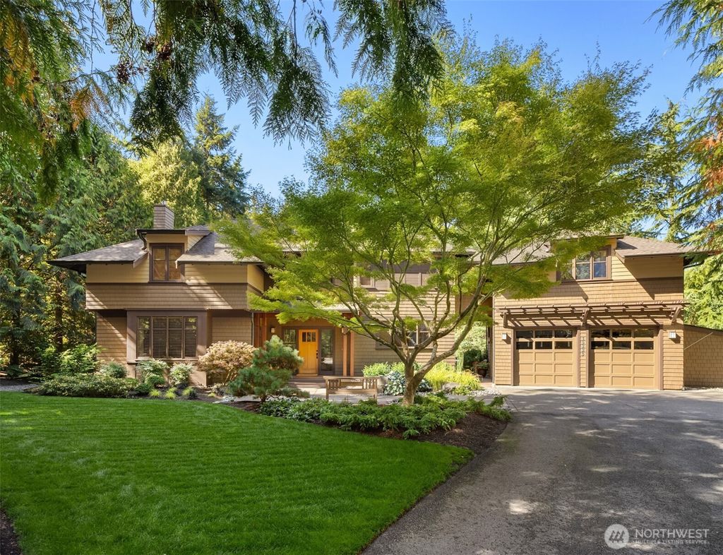 Photo of 13223 NE Cambridge Crest Way, Bainbridge Island, WA 98110 (MLS # 2521870)