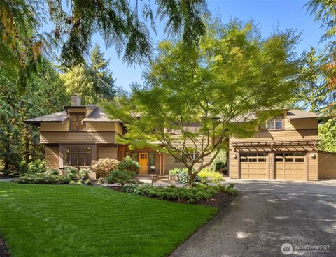 Photo of 13223 NE Cambridge Crest Way, Bainbridge Island, WA 98110 (MLS # 2521870)