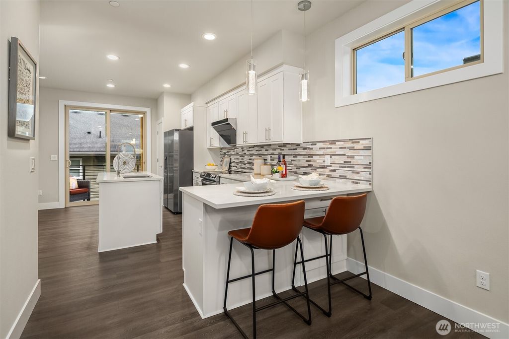 Photo of 5020 148th Street SW #B5, Edmonds, WA 98026 (MLS # 2467104)