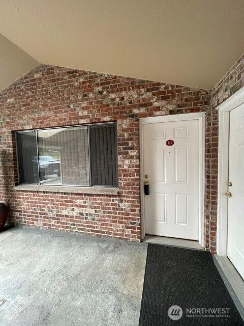 Photo of 5701 200th Street SW #4, Lynnwood, WA 98036 (MLS # 2439651)