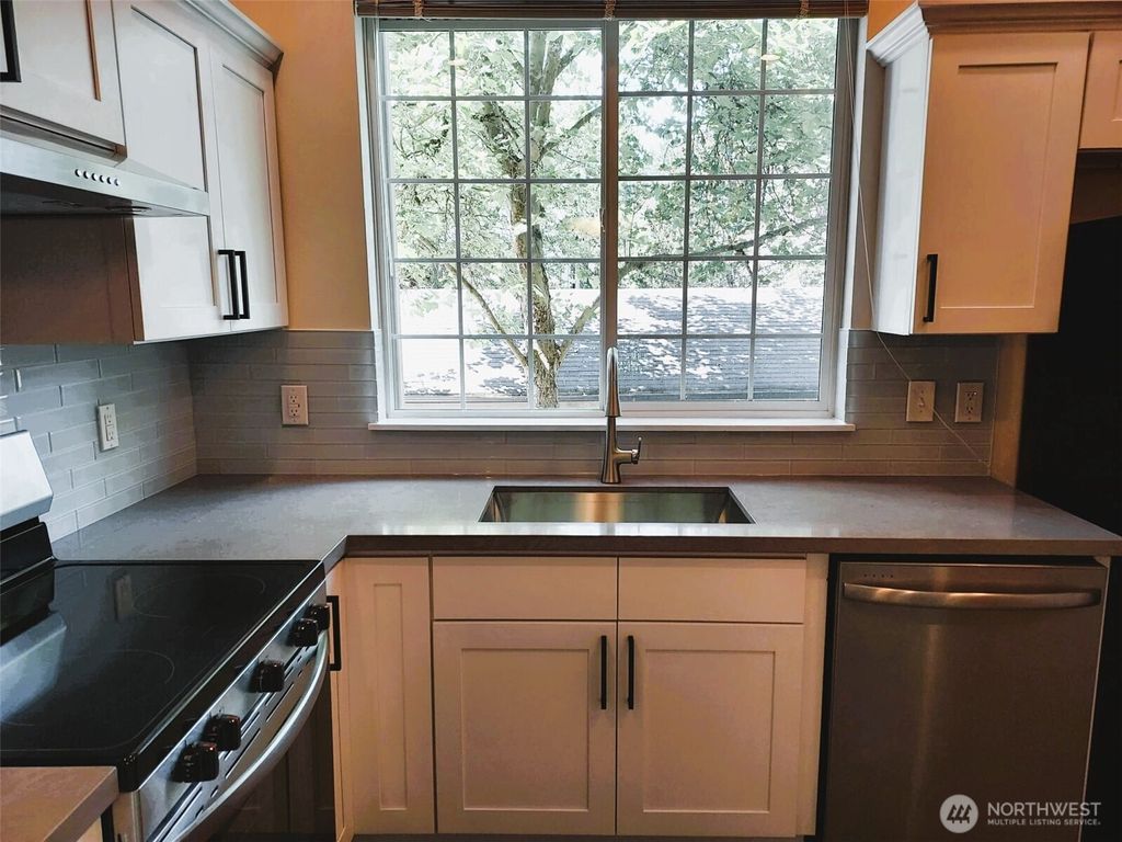 Photo of 25025 SE Klahanie Boulevard #D202, Sammamish, WA 98029 (MLS # 2391707)