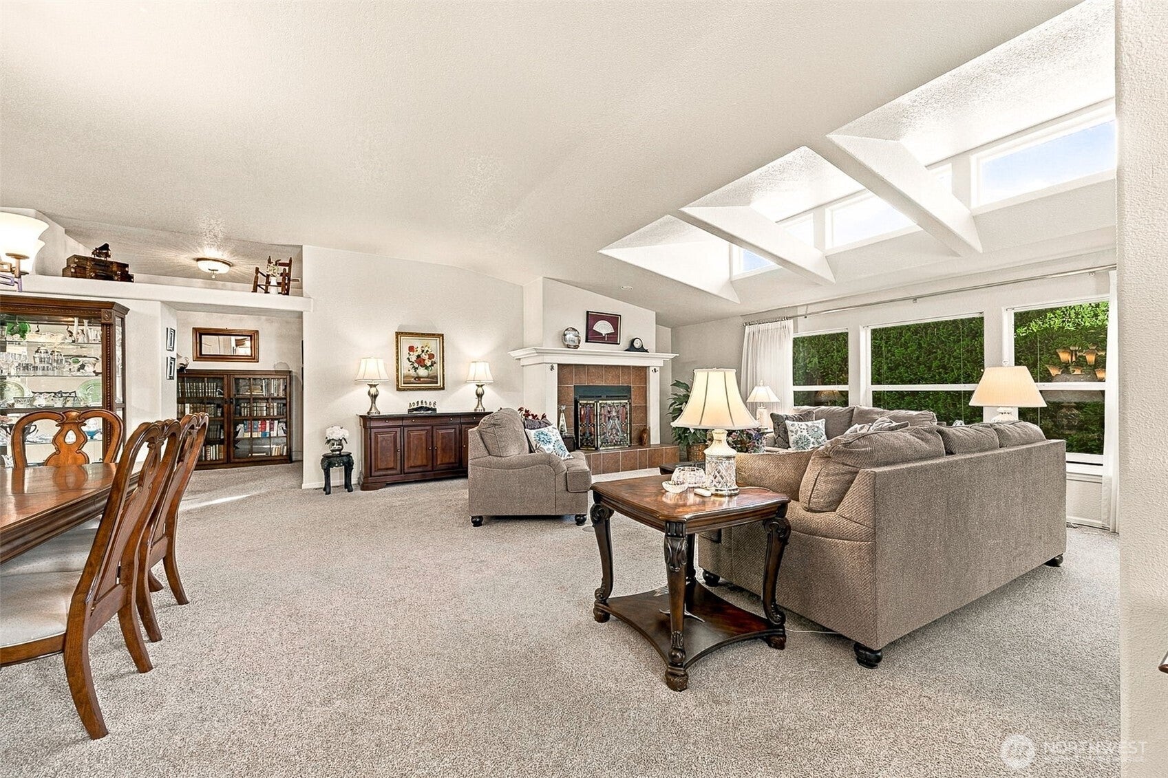 1937 SE Cranberry Lane