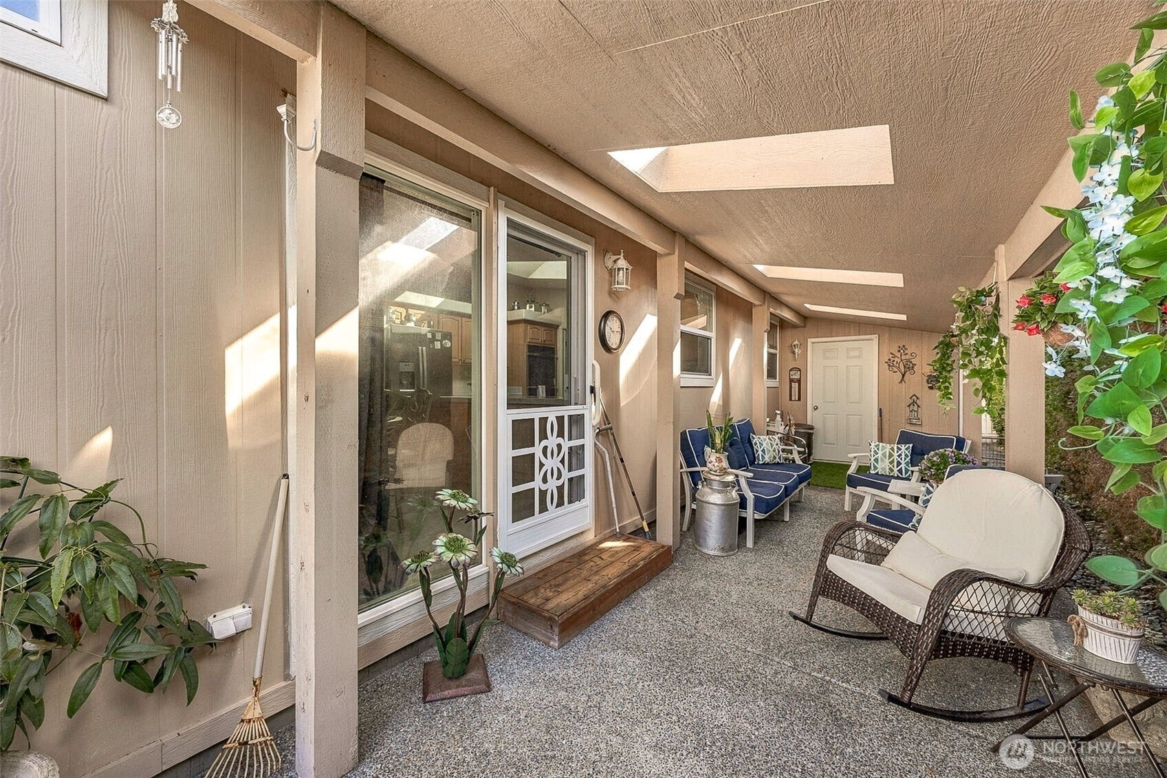 1937 SE Cranberry Lane
