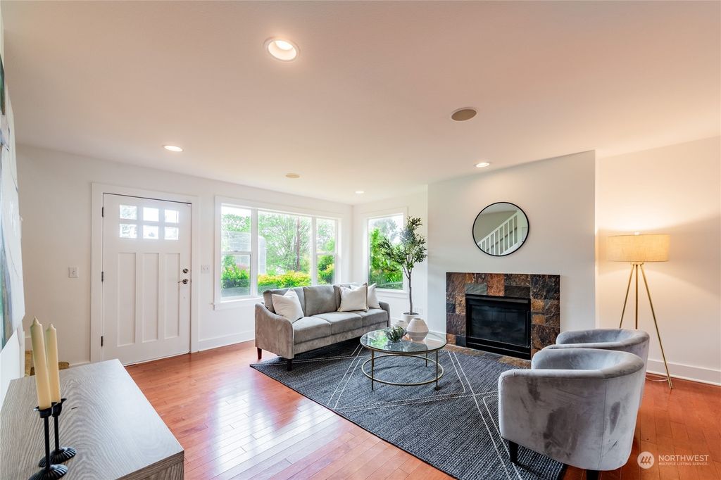 Photo of 7515 22nd Avenue NW, Seattle, WA 98117 (MLS # 2238825)