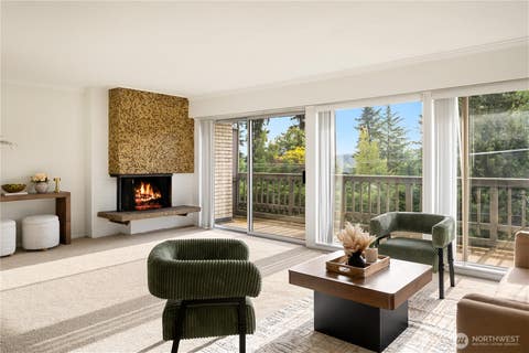 Photo of 2500 81st Avenue SE #351, Mercer Island, WA 98040 (MLS # 2564041)