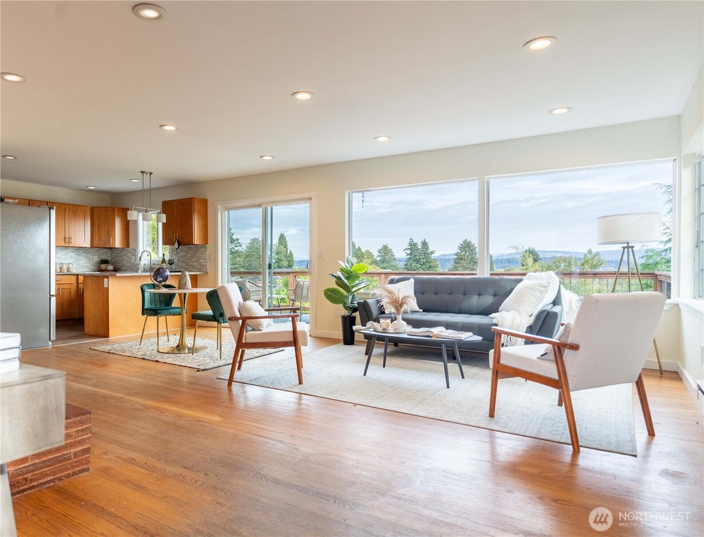Photo of 8344 Beacon Avenue S, Seattle, WA 98118 (MLS # 2594068)