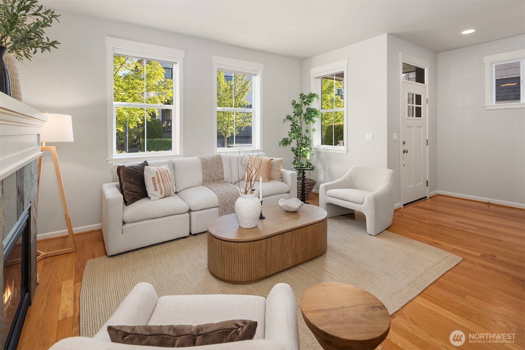 358 NE Denny Way