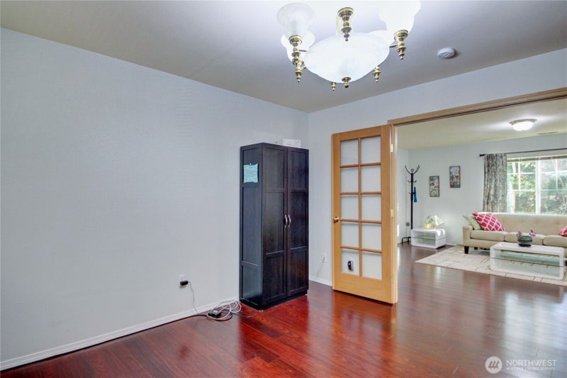 4651 Nooksack Loop