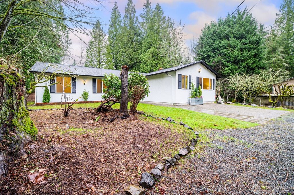 Photo of 22629 57th Avenue SE, Bothell, WA 98021 (MLS # 2464865)