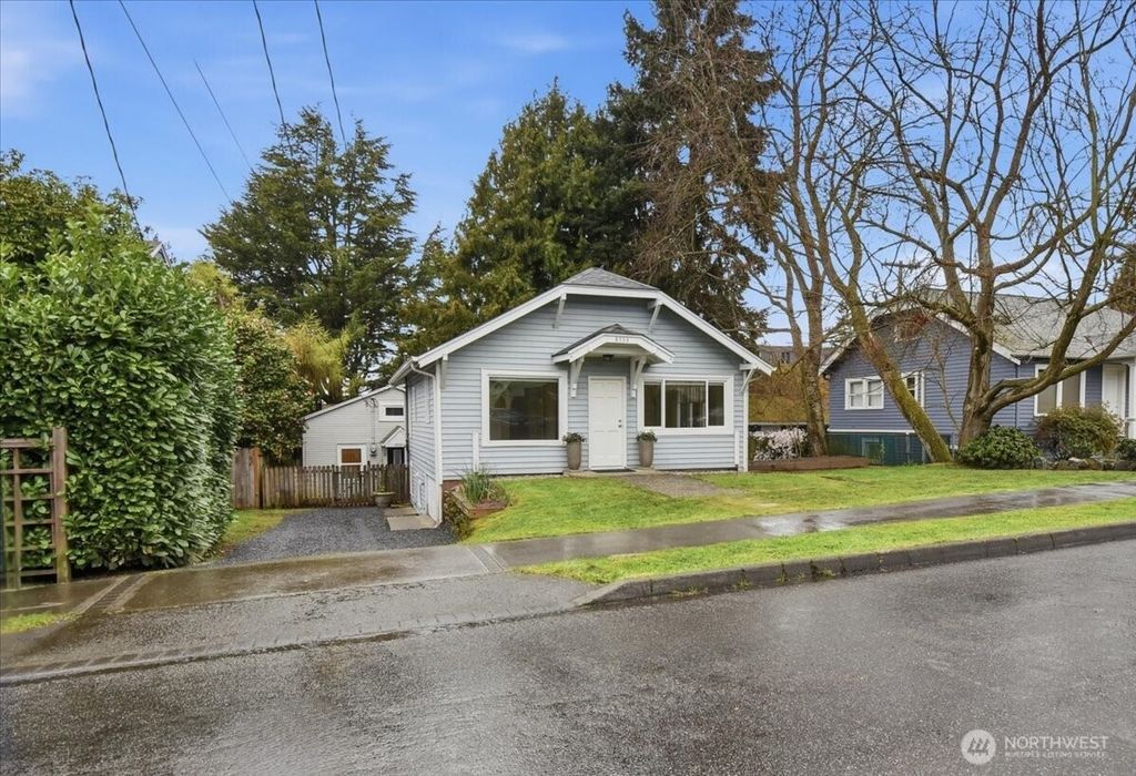 Photo of 8553 Dayton Avenue N, Seattle, WA 98103 (MLS # 2496463)