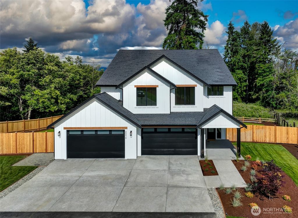 Photo of 30418 132nd Avenue SE, Auburn, WA 98092 (MLS # 2438991)