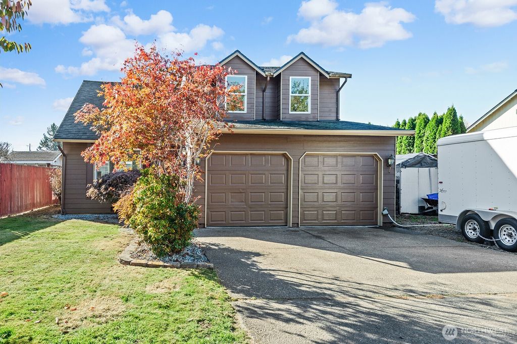 Photo of 206 1st Avenue E, Pacific, WA 98047 (MLS # 2444307)