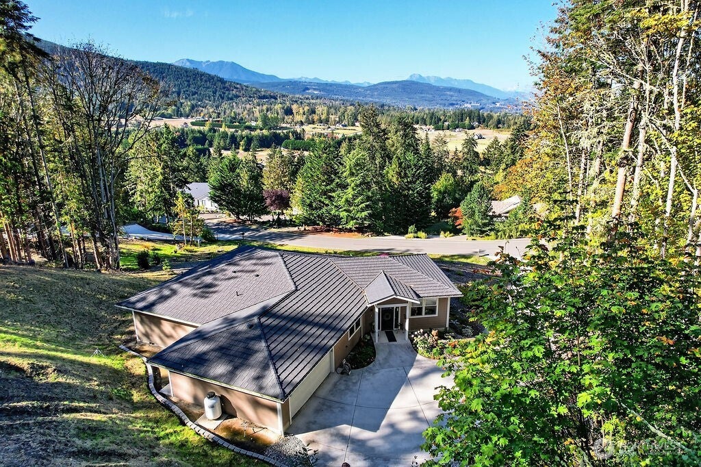 1285 Fox Hollow Road