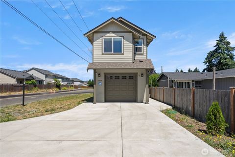 Photo of 13439 8th Avenue Ct S, Tacoma, WA 98444 (MLS # 2551631)