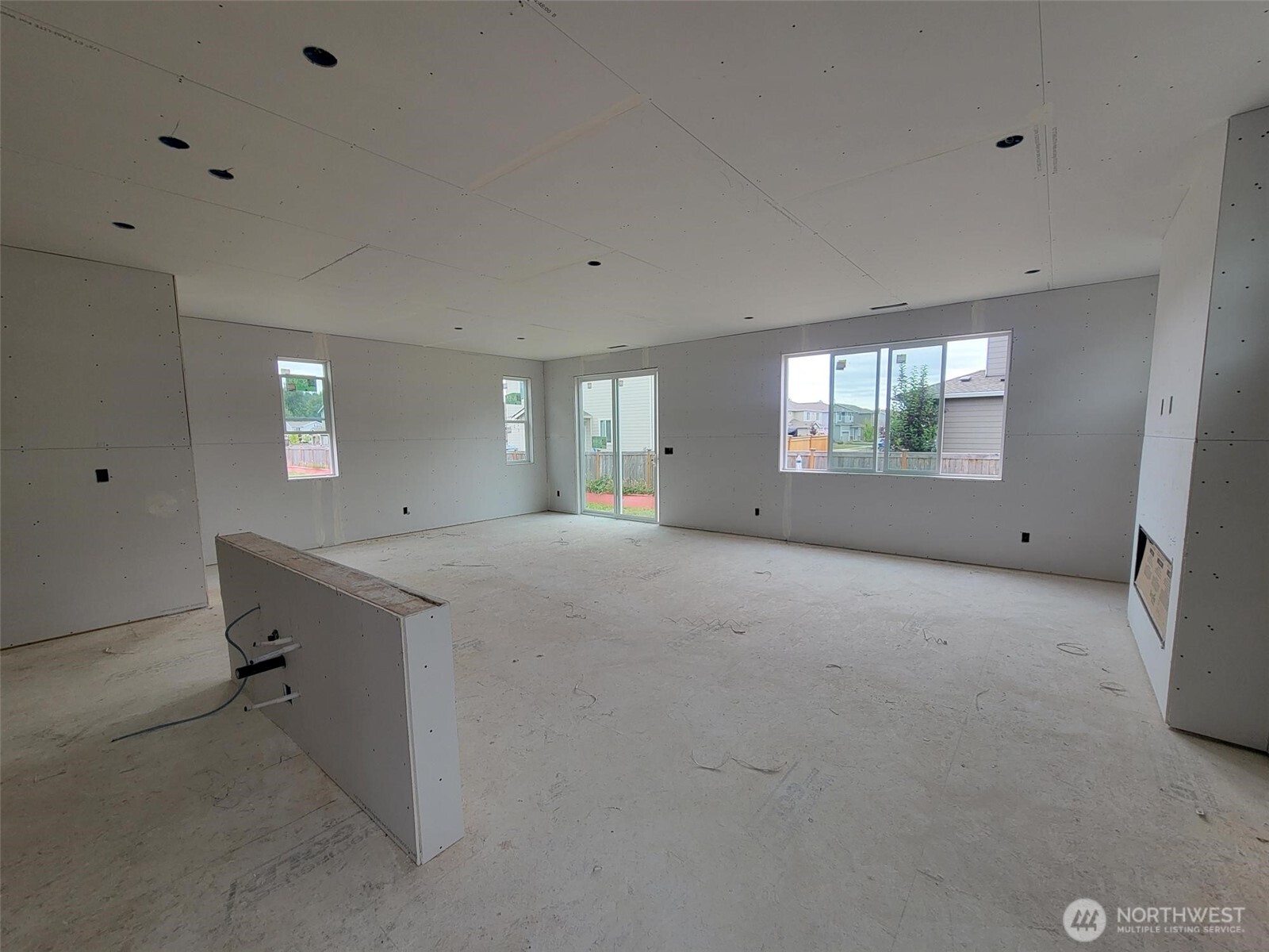 805 Smith Street 33