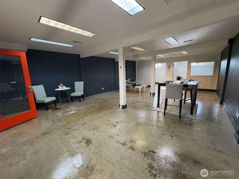 23931 Highway 99 102