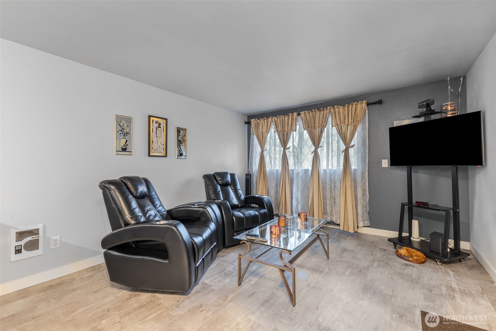 12434 Ambaum Boulevard SW 114