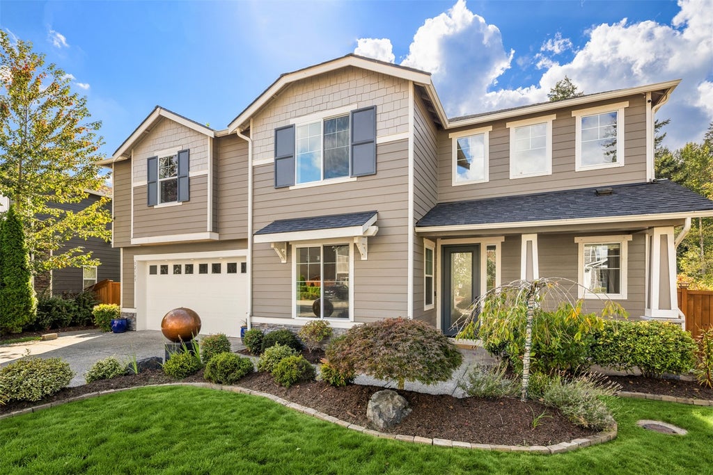 Photo of 12103 SE 84th Place, Newcastle, WA 98056 (MLS # 2593198)