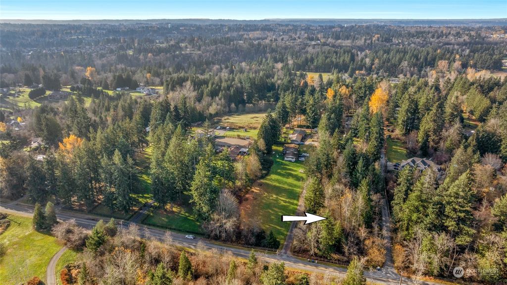 Photo of 15455 SE 234th Place, Kent, WA 98031 (MLS # 2183066)