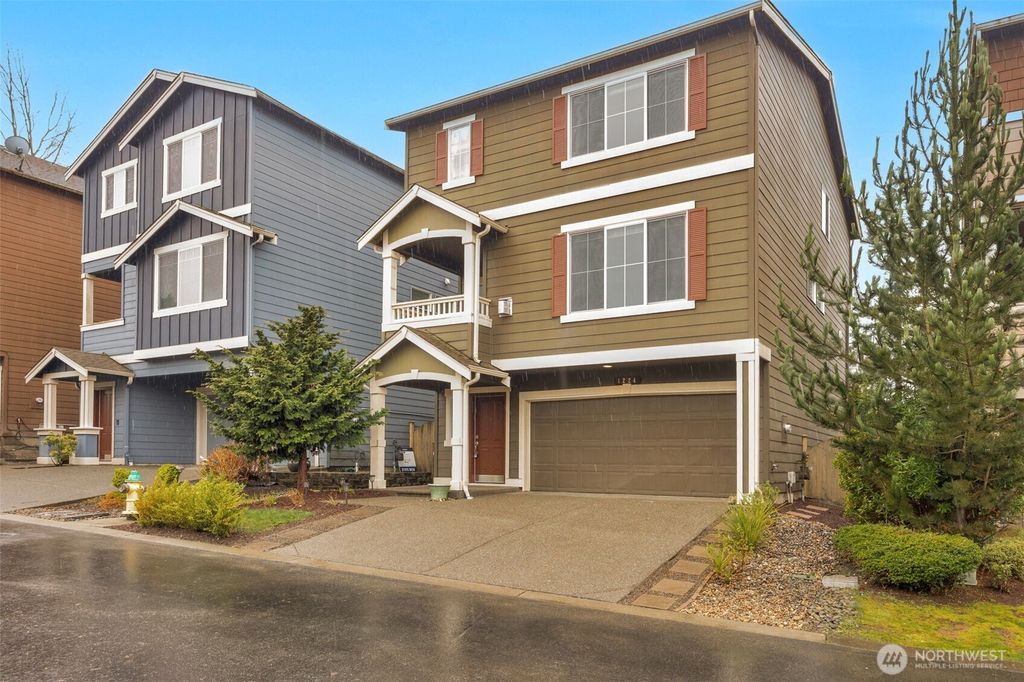 Photo of 1224 92nd Avenue NE, Lake Stevens, WA 98258 (MLS # 2494835)