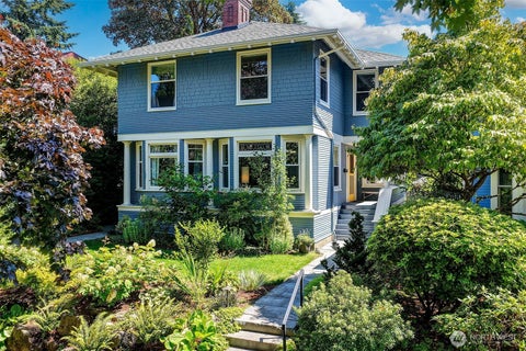 Photo of 418 16th Avenue E #418, Seattle, WA 98112 (MLS # 2566285)