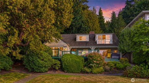 Photo of 13823 62nd Avenue NE, Kirkland, WA 98034 (MLS # 2570533)