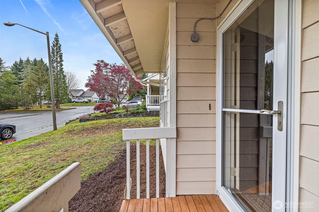 Photo of 12928 SE 217th Place, Kent, WA 98031 (MLS # 2510458)