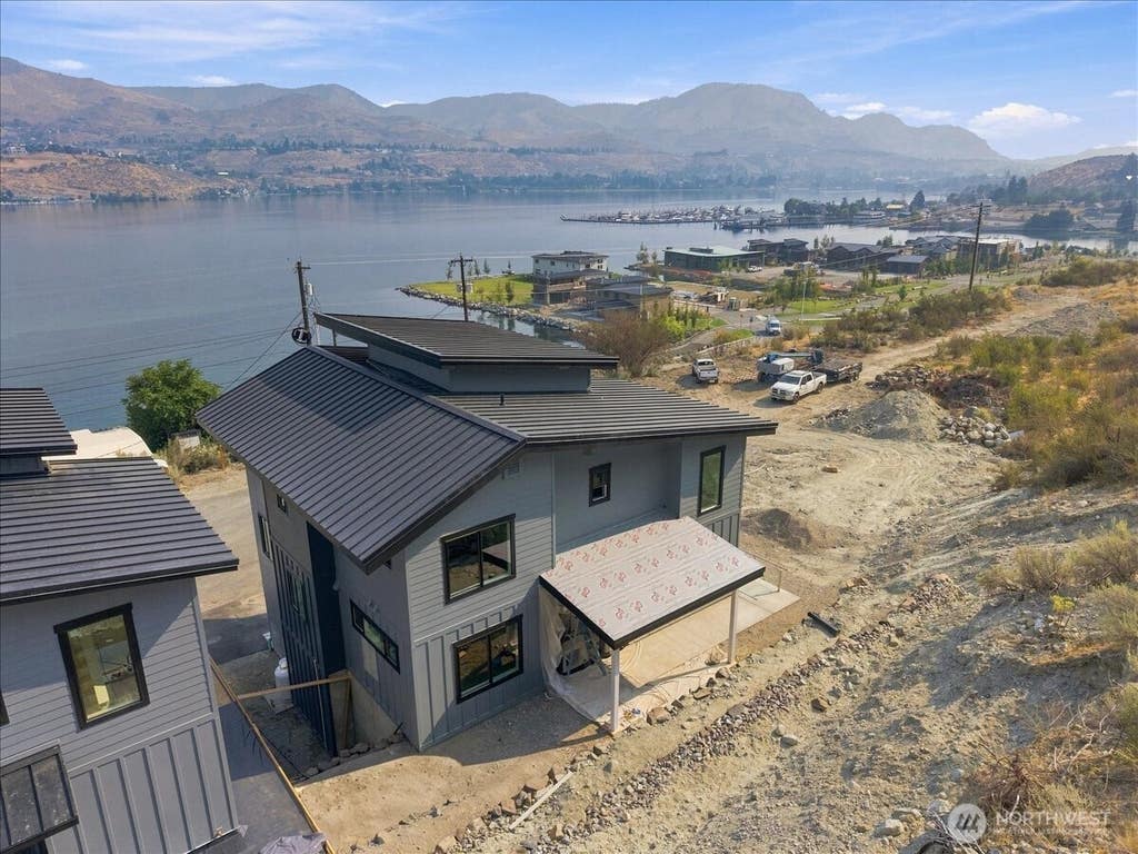 Photo of 1891 W Prospect Street, Chelan, WA 98816 (MLS # 2571233)