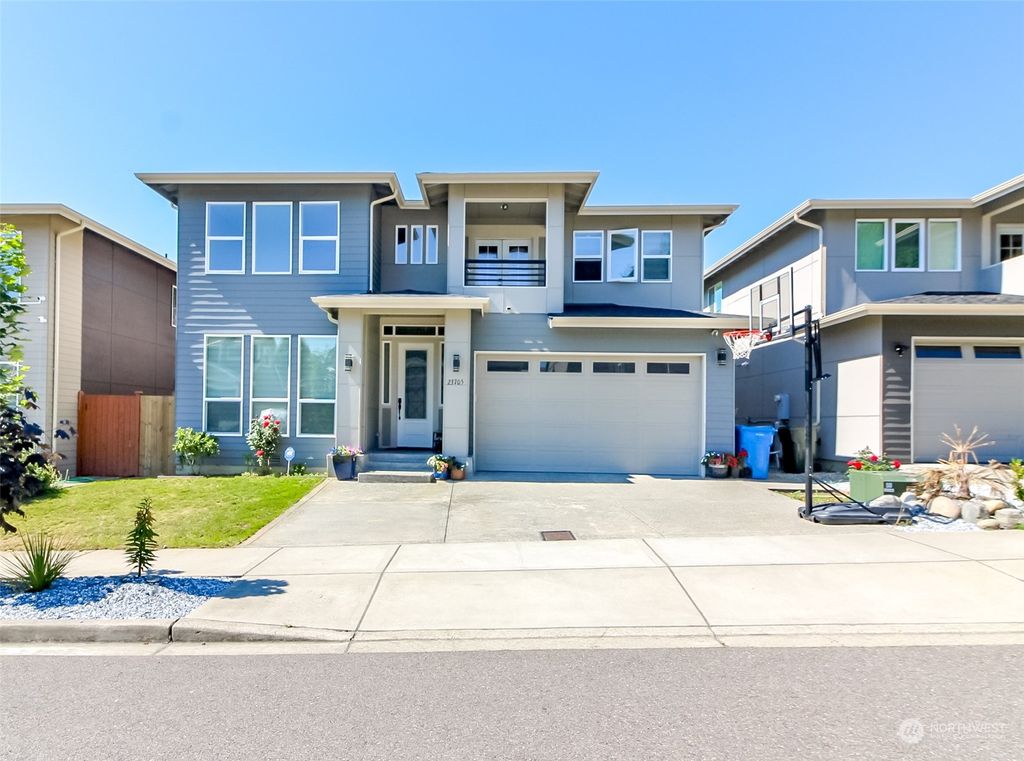 Photo of 23705 134th Place SE, Kent, WA 98042 (MLS # 2288580)
