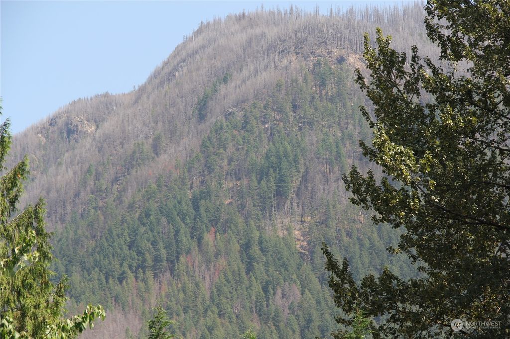 Photo of 19418 636th Avenue NE, Gold Bar, WA 98251 (MLS # 2282821)