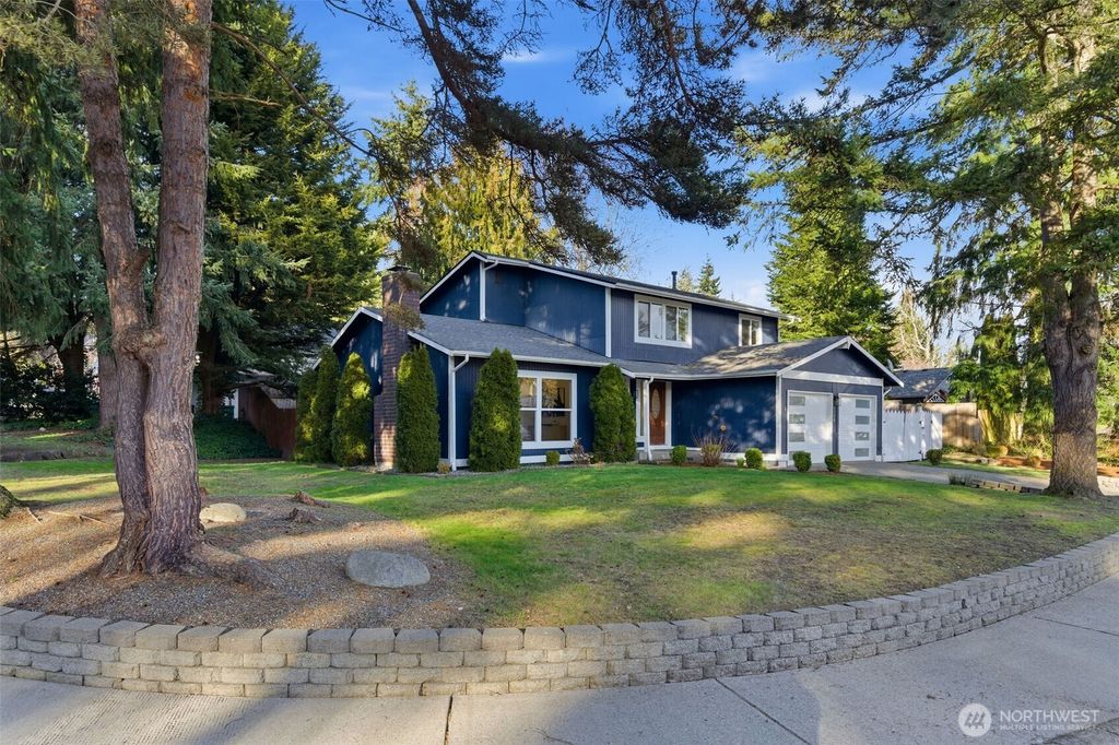 Photo of 4136 SW 321st ST St, Federal Way, WA 98023 (MLS # 2484972)