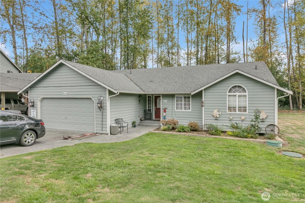 Photo of 5511 96th Drive SE, Snohomish, WA 98290 (MLS # 2430296)