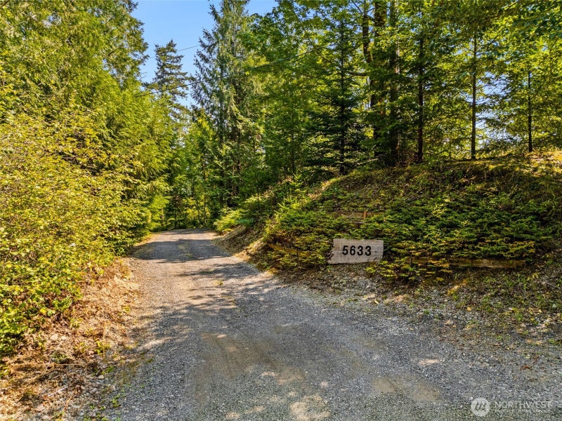 5633 Cedar Flats Road SW