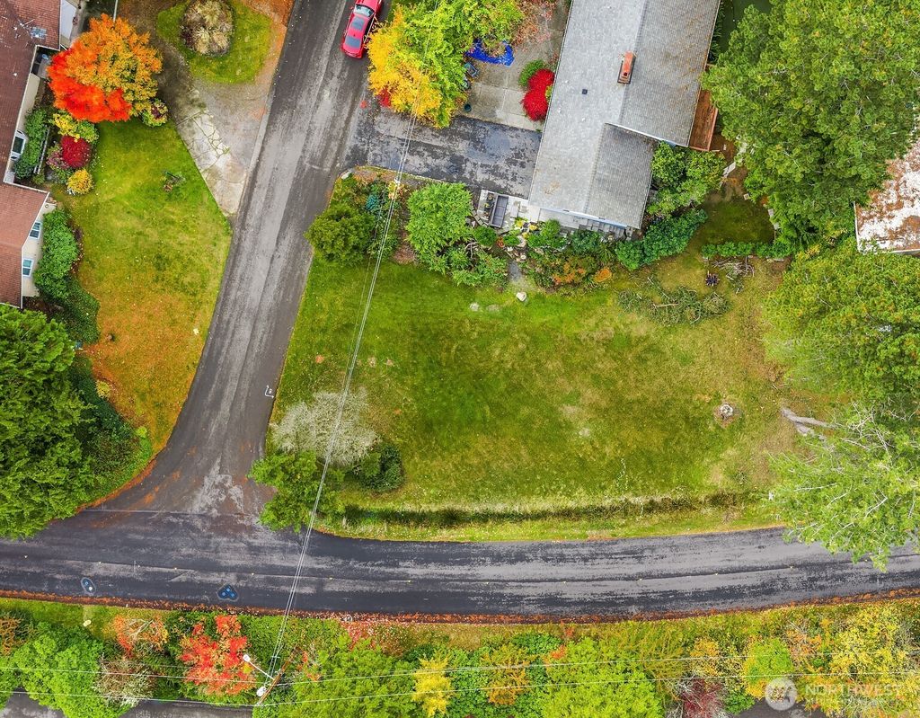 Photo of 10054 NE 33rd Street #2&amp;3, Bellevue, WA 98004 (MLS # 2451989)