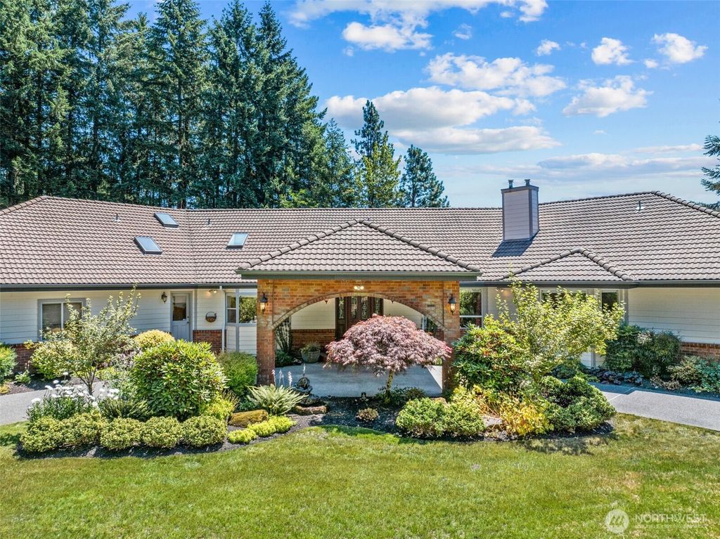 Photo of 33122 181st Avenue SE, Auburn, WA 98092 (MLS # 2422069)
