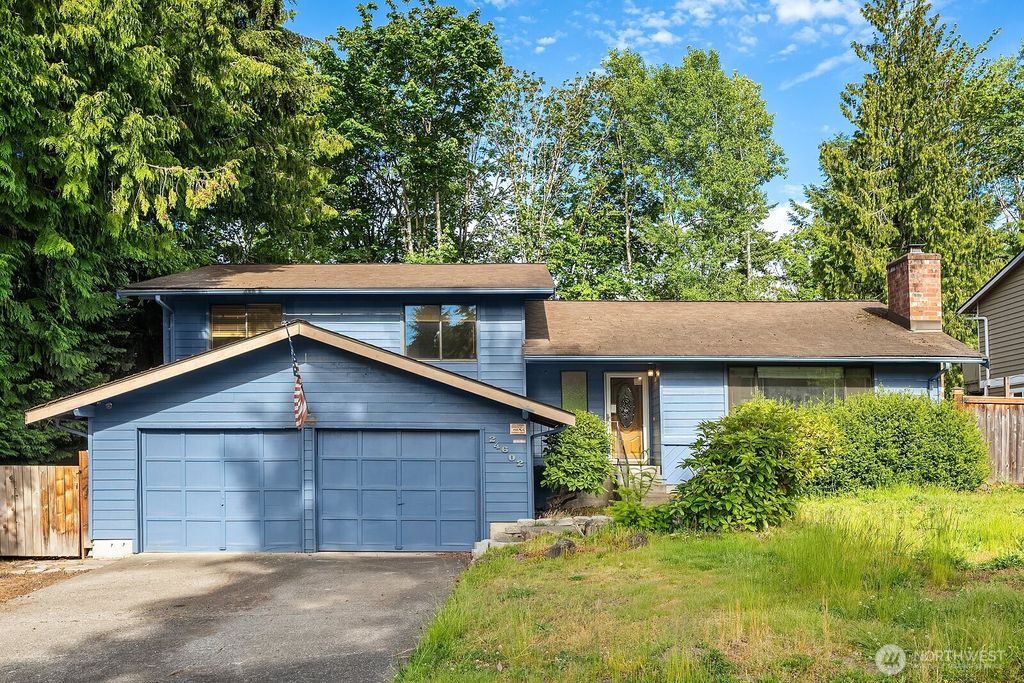Photo of 24602 131st Place SE, Kent, WA 98030 (MLS # 2387355)