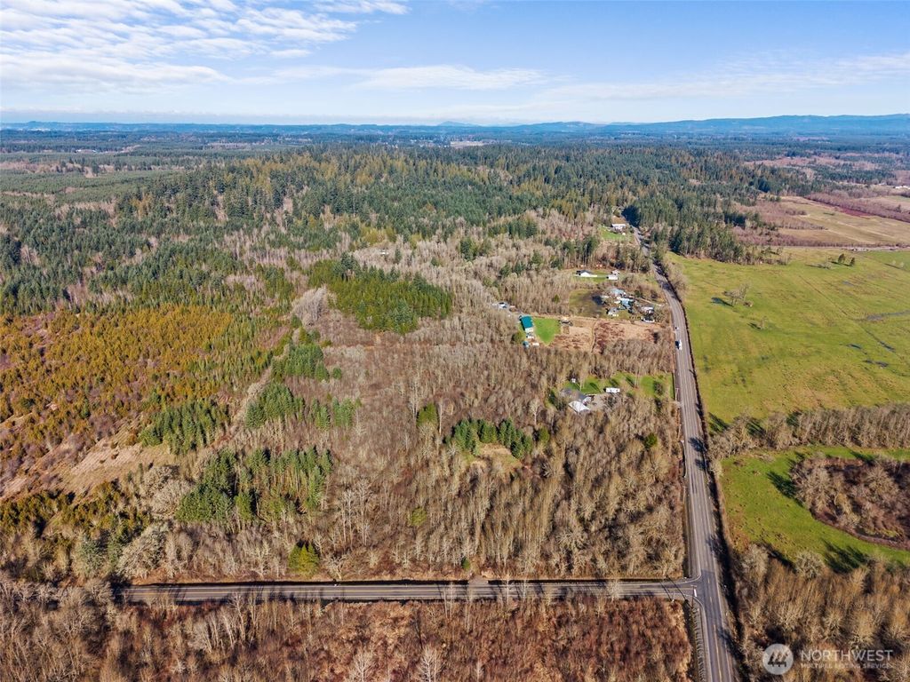 Photo of 110 Frost Road, Winlock, WA 98596 (MLS # 2479405)