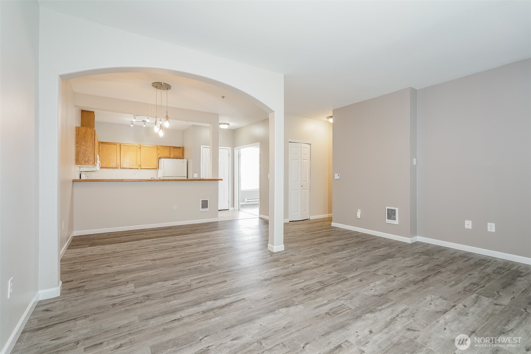 5400 Harbour Pointe Boulevard E102