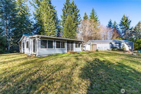 24 W Tipi Court Elma WA 98541