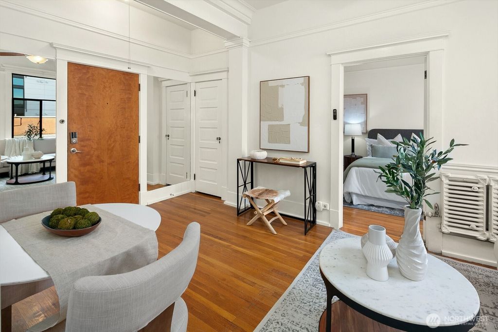 Photo of 22 John Street #34, Seattle, WA 98109 (MLS # 2347469)